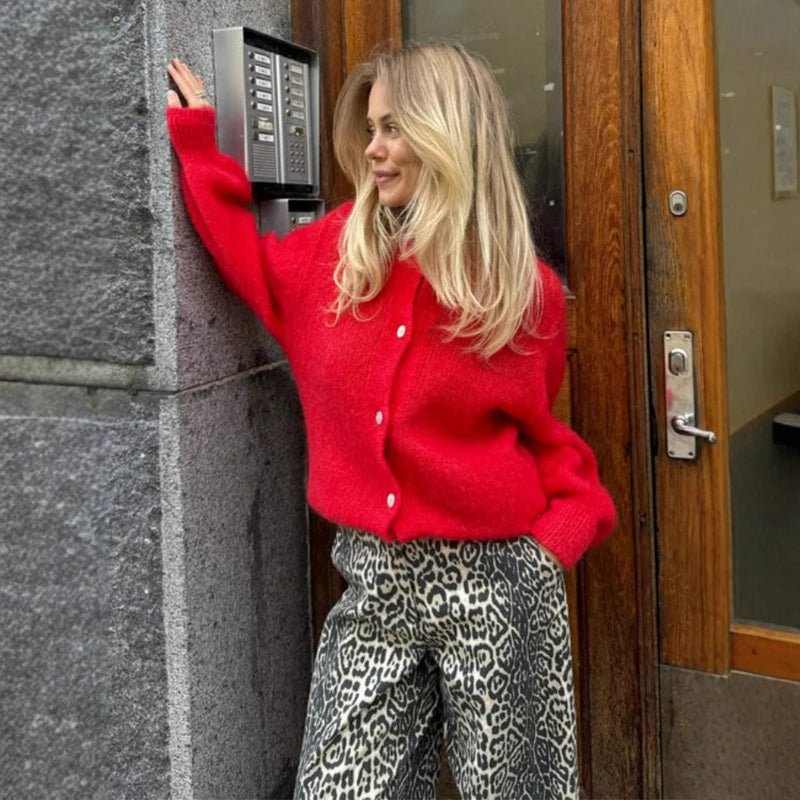 Cárdigan Básico Cuello Redondo — Botonadura Sencilla
