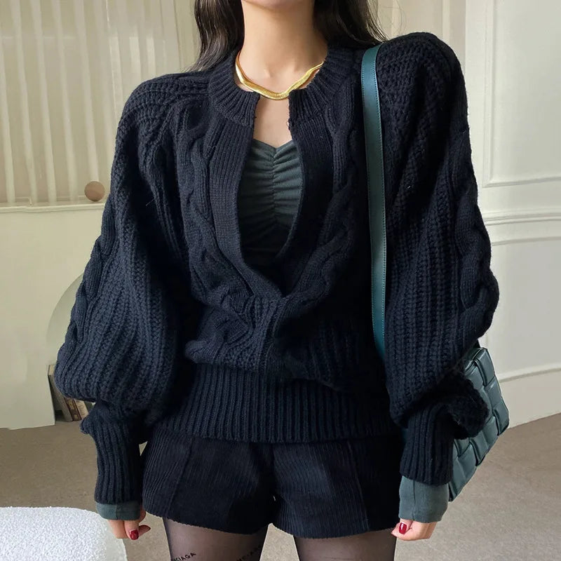Sweater Grueso Cuello V — Streetwear Elegante