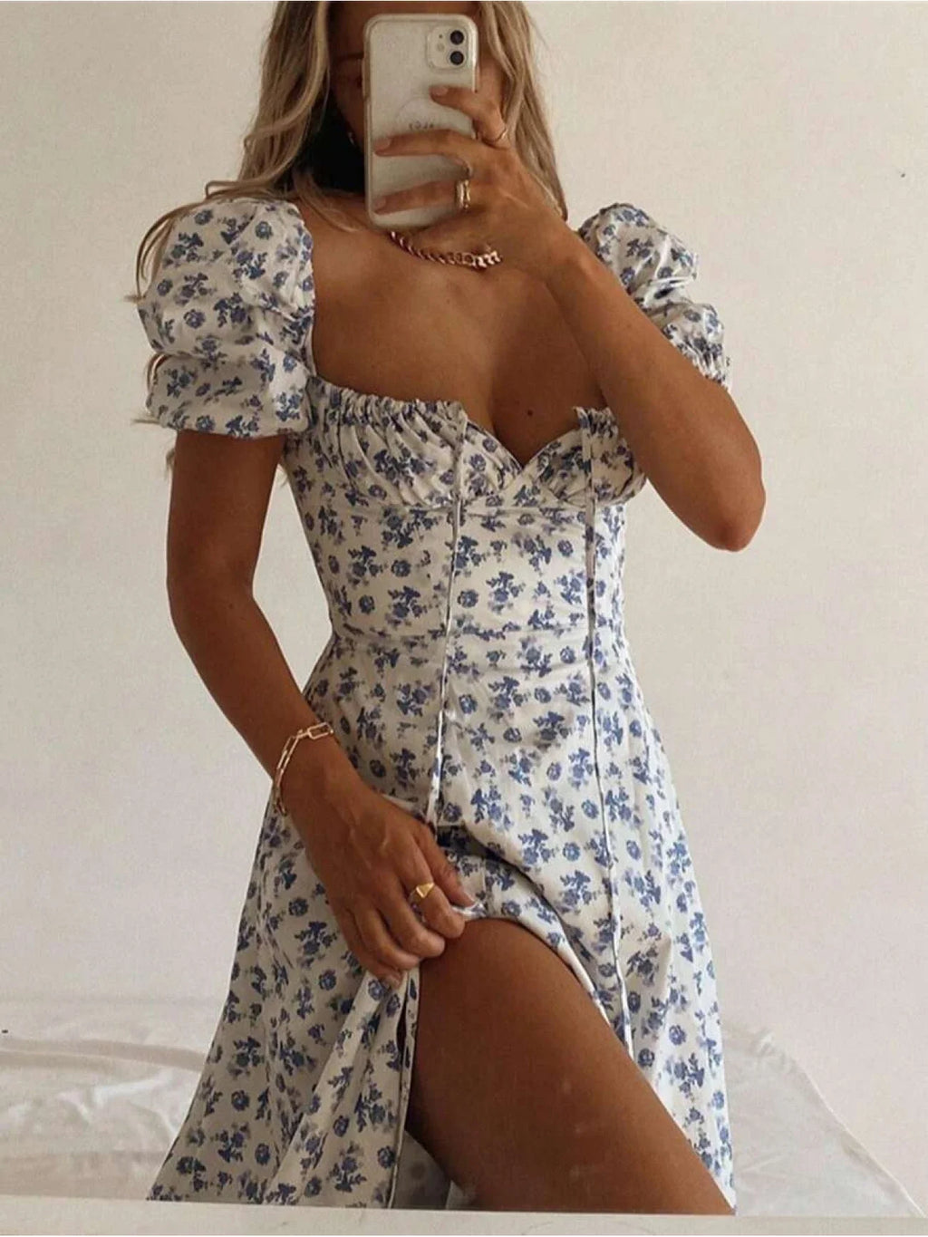 Vestido Largo Boho Floral — Escote Cuadrado y Mangas con Lazo