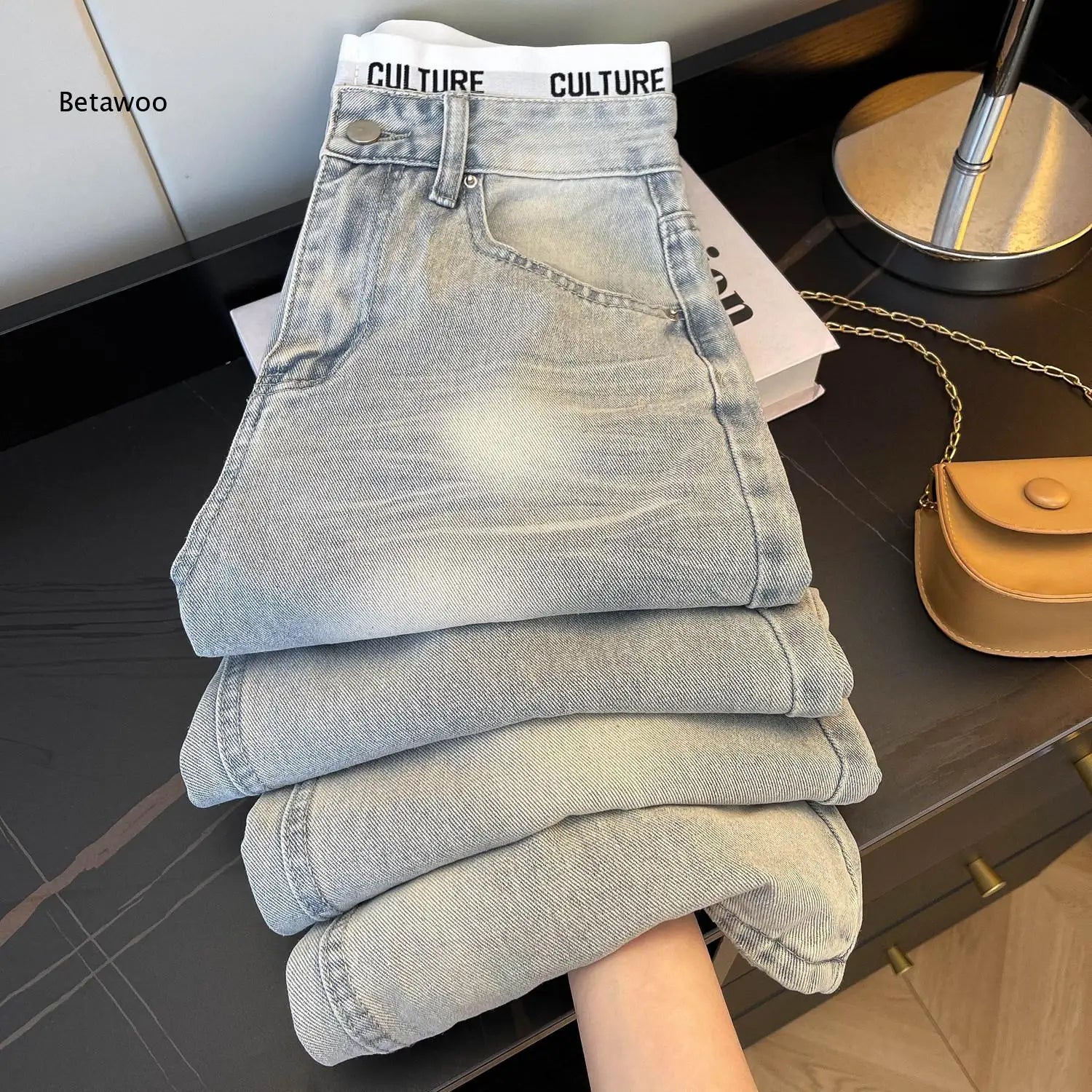 Jeans Boyfriend Rotos Tiro Alto — Efecto Desgastado
