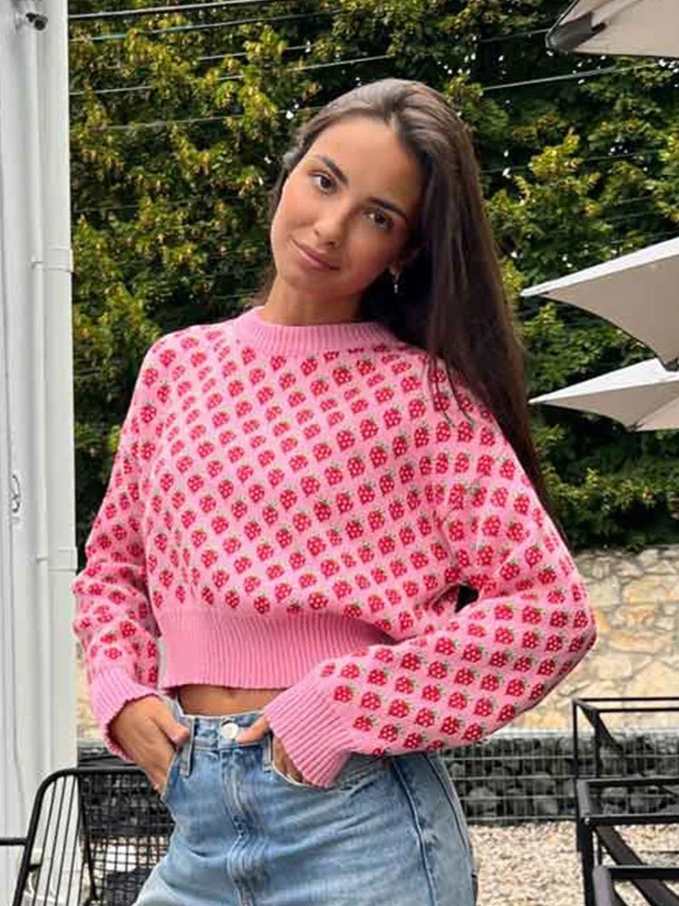Sweater Corto con Fresas Jacquard — Cuello Redondo