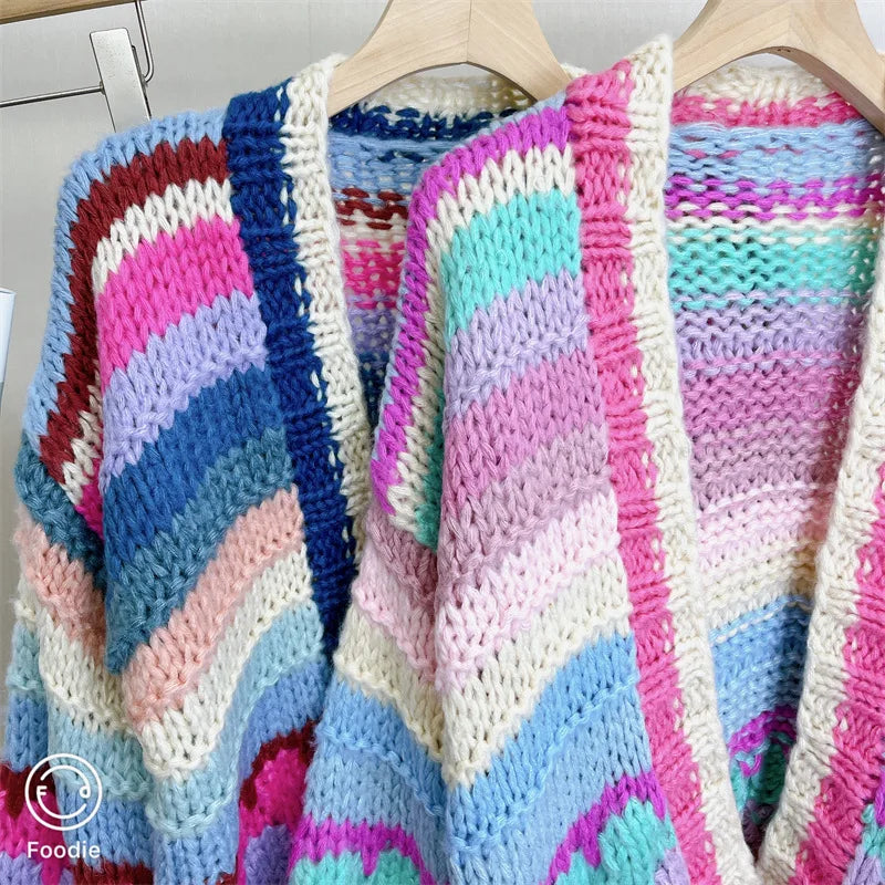 Cárdigan Tejido a Rayas Multicolor — Hecho a Mano