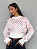 Sweater Corto con Fresas Jacquard — Cuello Redondo