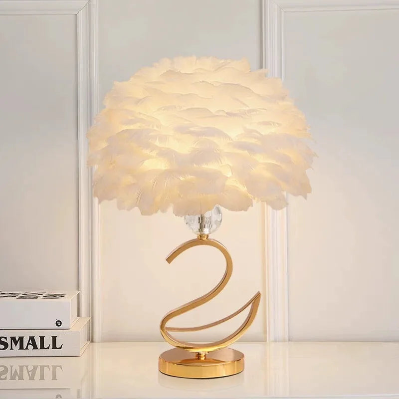 Lámpara de Mesa Cisne Estilo Francés