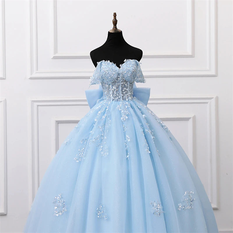 Vestido de Fiesta Brillante para Quinceañera — Falda Amplia con Lazo