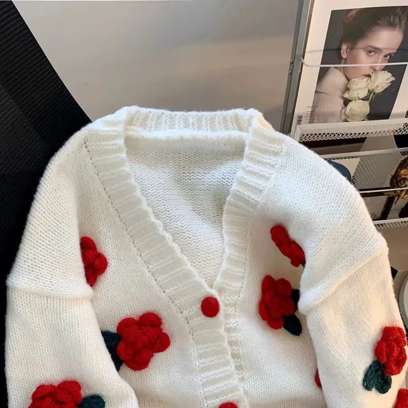 Cárdigan Floral con Botones — Cuello V Holgado