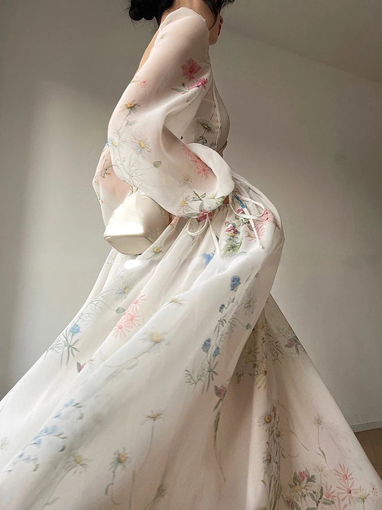 Vestido Midi de Gasa Floral — Manga Larga Afrancesada