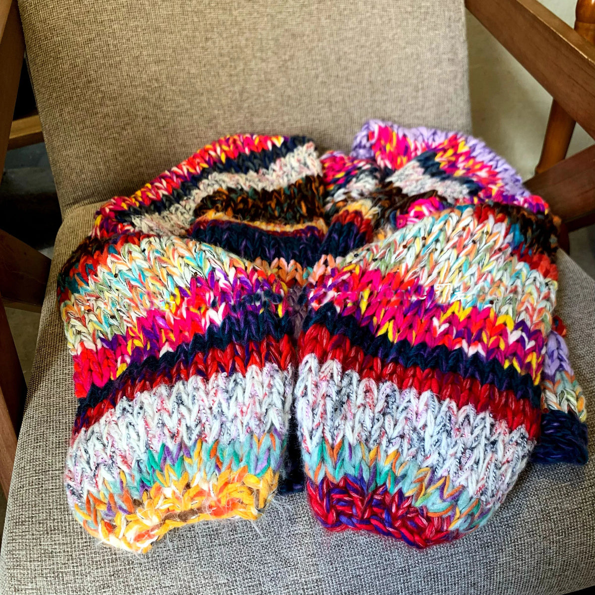 Cárdigan Oversize Multicolor Artesanal — Estilo Cottagecore