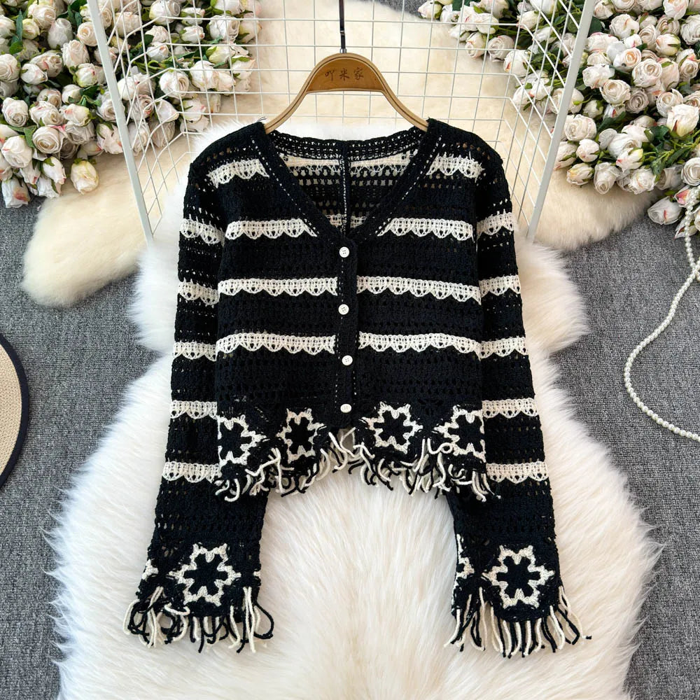 Cárdigan Bordado Floral con Flecos — Crochet