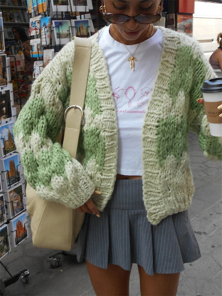 Cárdigan Corto Oversize a Rayas — Color Block Vintage