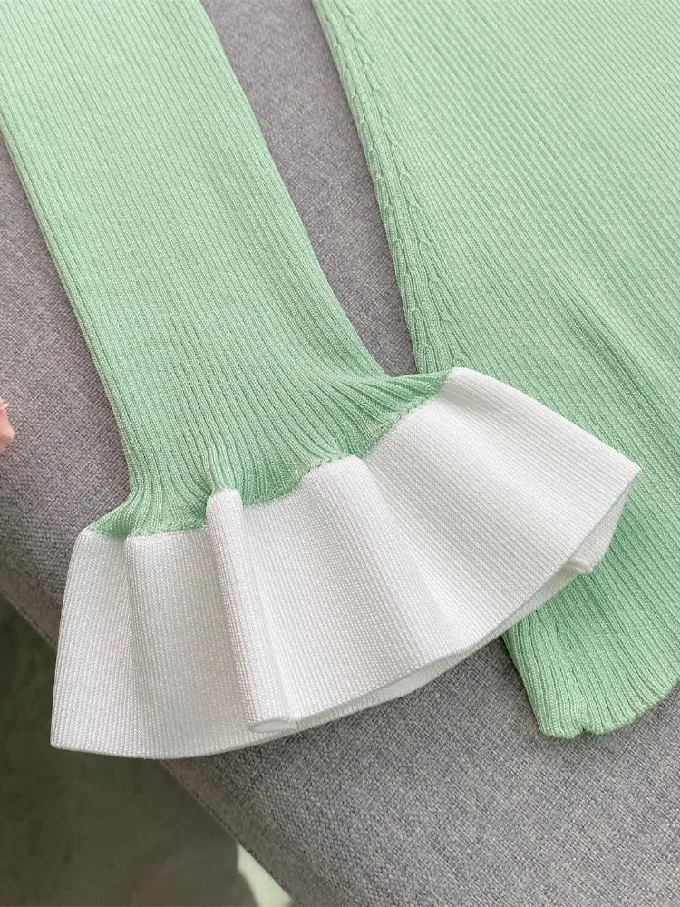 Cárdigan Verde Menta con Botones Dorados