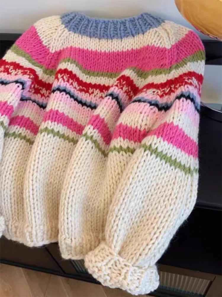 Sweater a Rayas Multicolor Coreano — Cuello Redondo Holgado