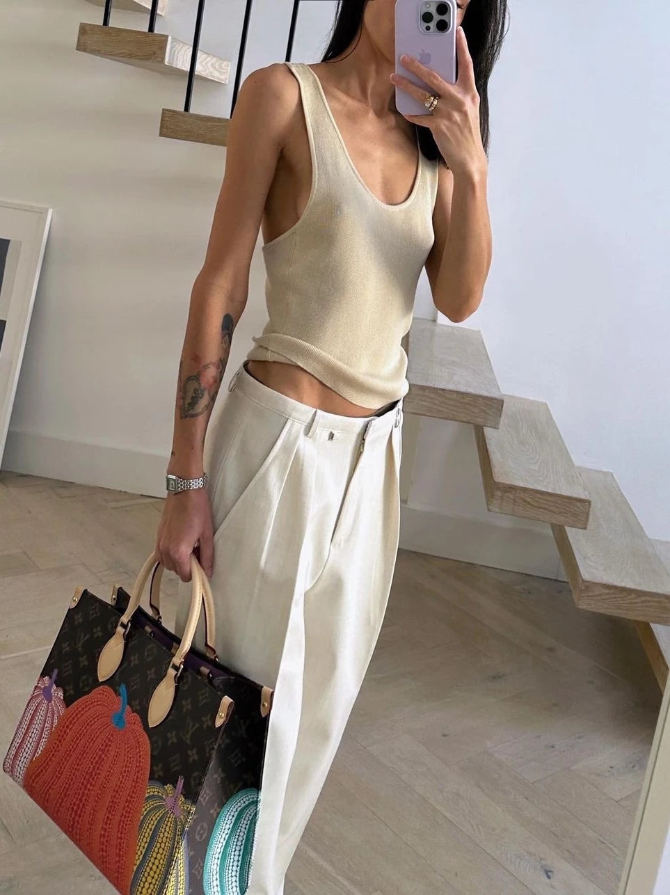 Pantalón Plisado de Algodón — Tiro Alto con Puño