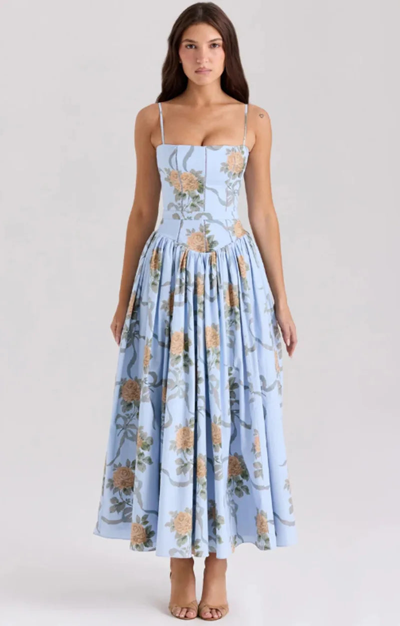 Vestido Halter Floral Entallado — Estilo Casual Chic