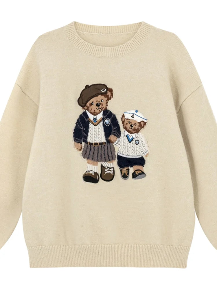 Sweater Bordado de Oso Trenzado — Estilo Universitario