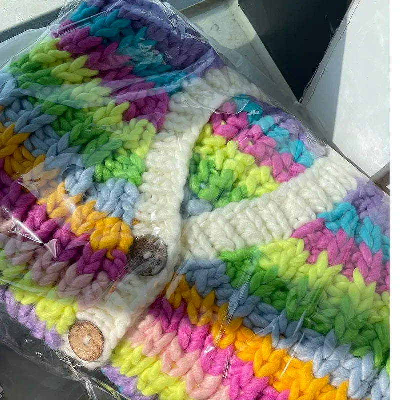 Cárdigan Grueso Multicolor Tejido a Mano