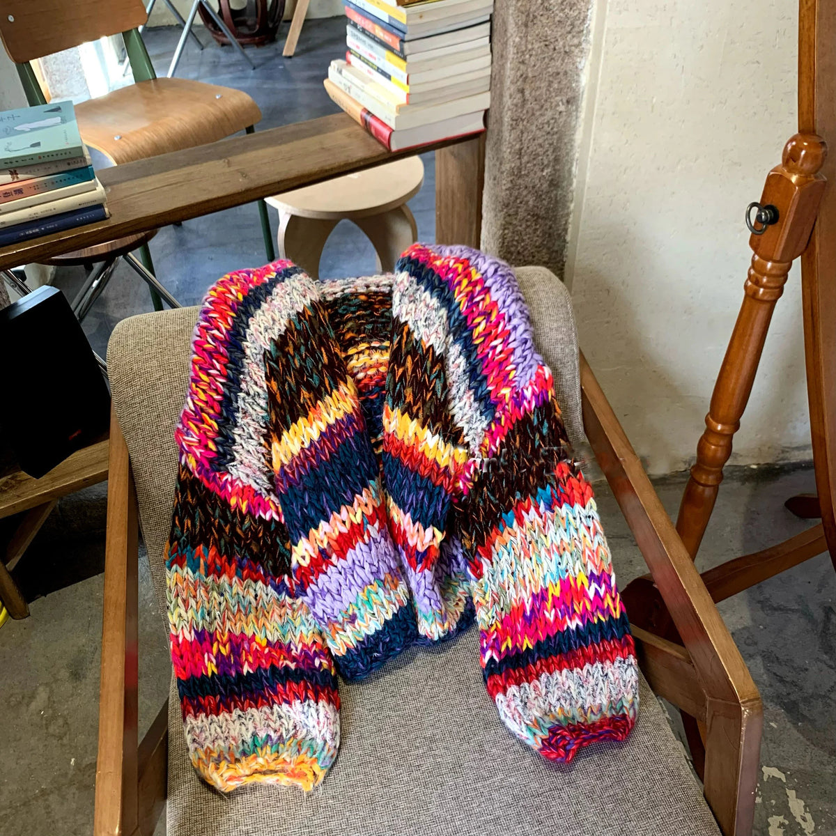 Cárdigan Oversize Multicolor Artesanal — Estilo Cottagecore