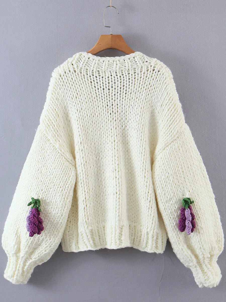 Cárdigan Crochet con Pompones 3D — Cuello V Retro