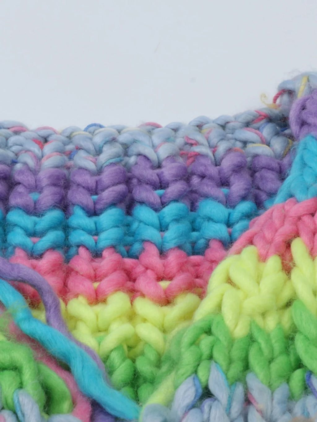 Cárdigan Multicolor Grueso — Cuello V con Botones