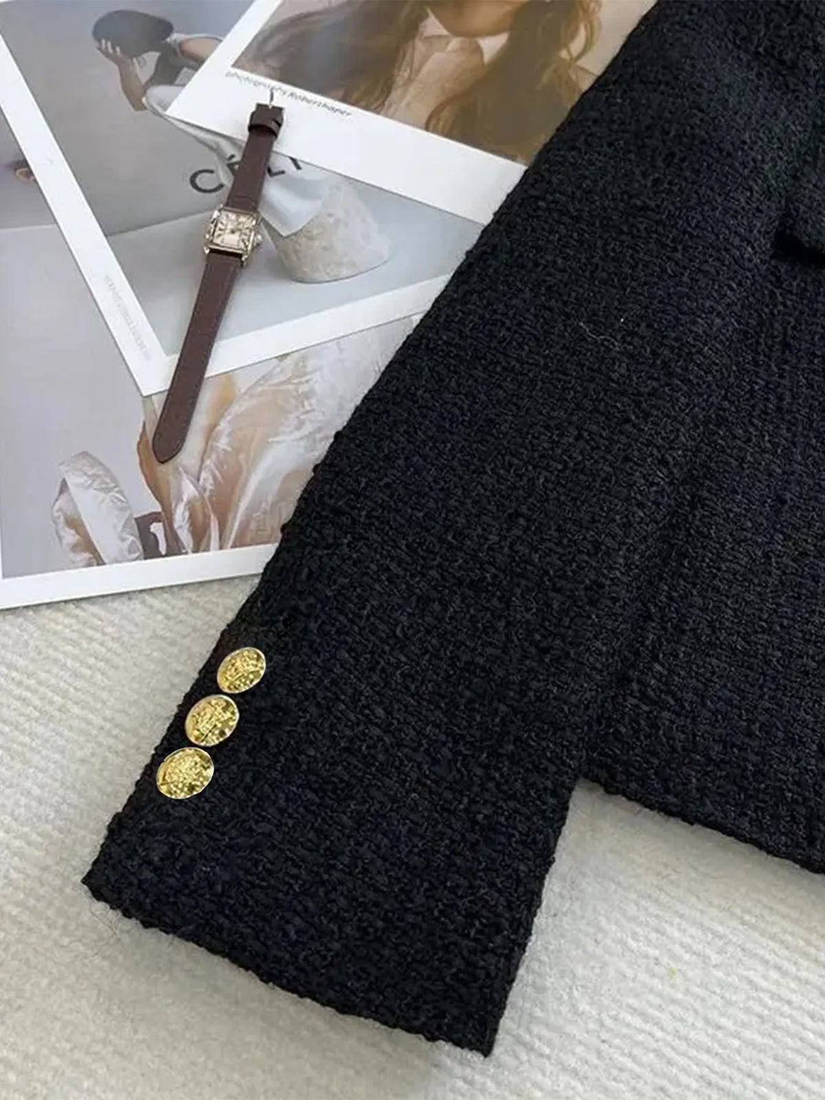 Abrigo de Tweed Afrancesado — Botones Dorados