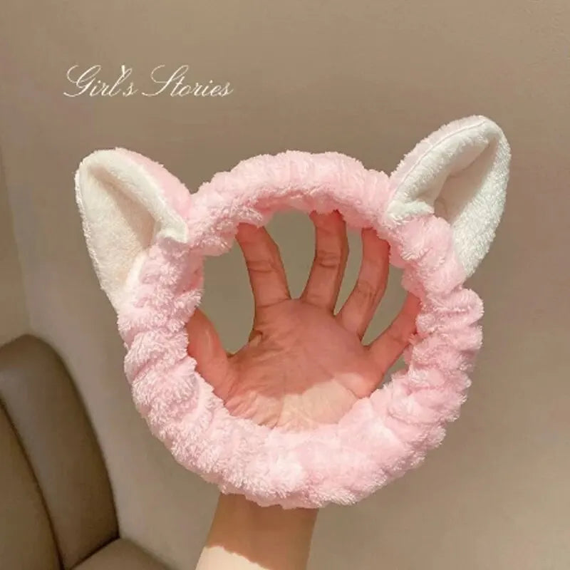 Diadema de Peluche con Orejas de Gato — Para Rutina de Belleza