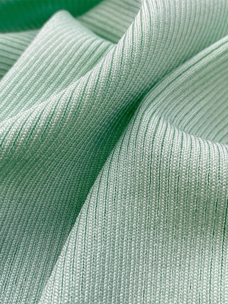 Cárdigan Verde Menta con Botones Dorados