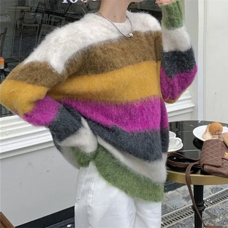 Sweater a Rayas con Paneles — Cuello Redondo Grueso