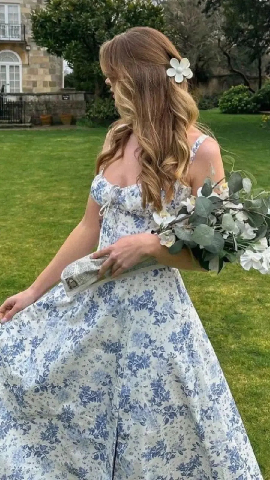 Vestido Midi Estilo Corsé Floral — Silueta Ajustada Vintage