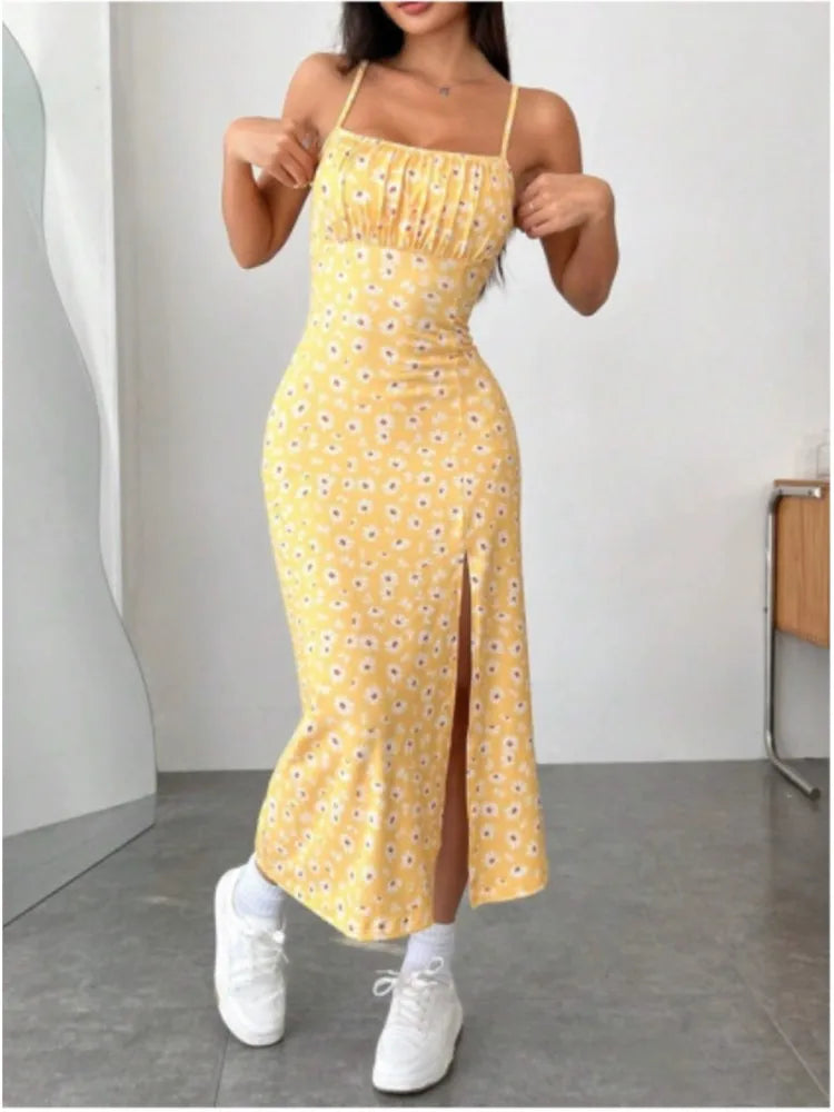 Vestido Midi Floral Sin Tirantes — Abertura Alta y Ajustado