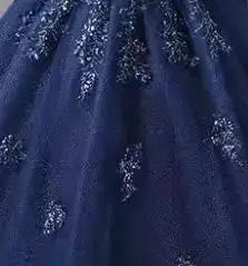 Vestido de Fiesta Brillante para Quinceañera — Falda Amplia con Lazo