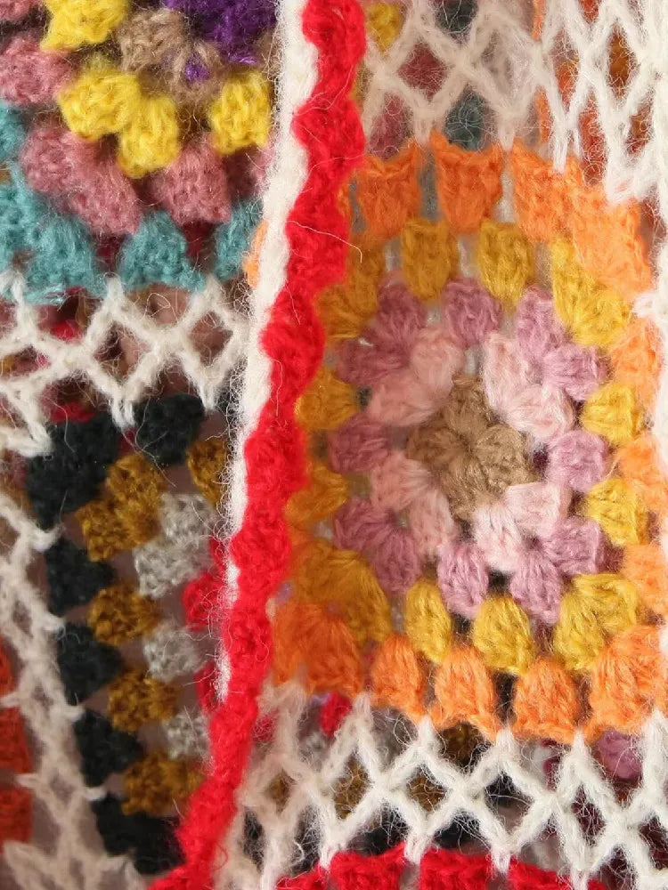 Cárdigan Crochet Boho con Capucha — Estampado Étnico
