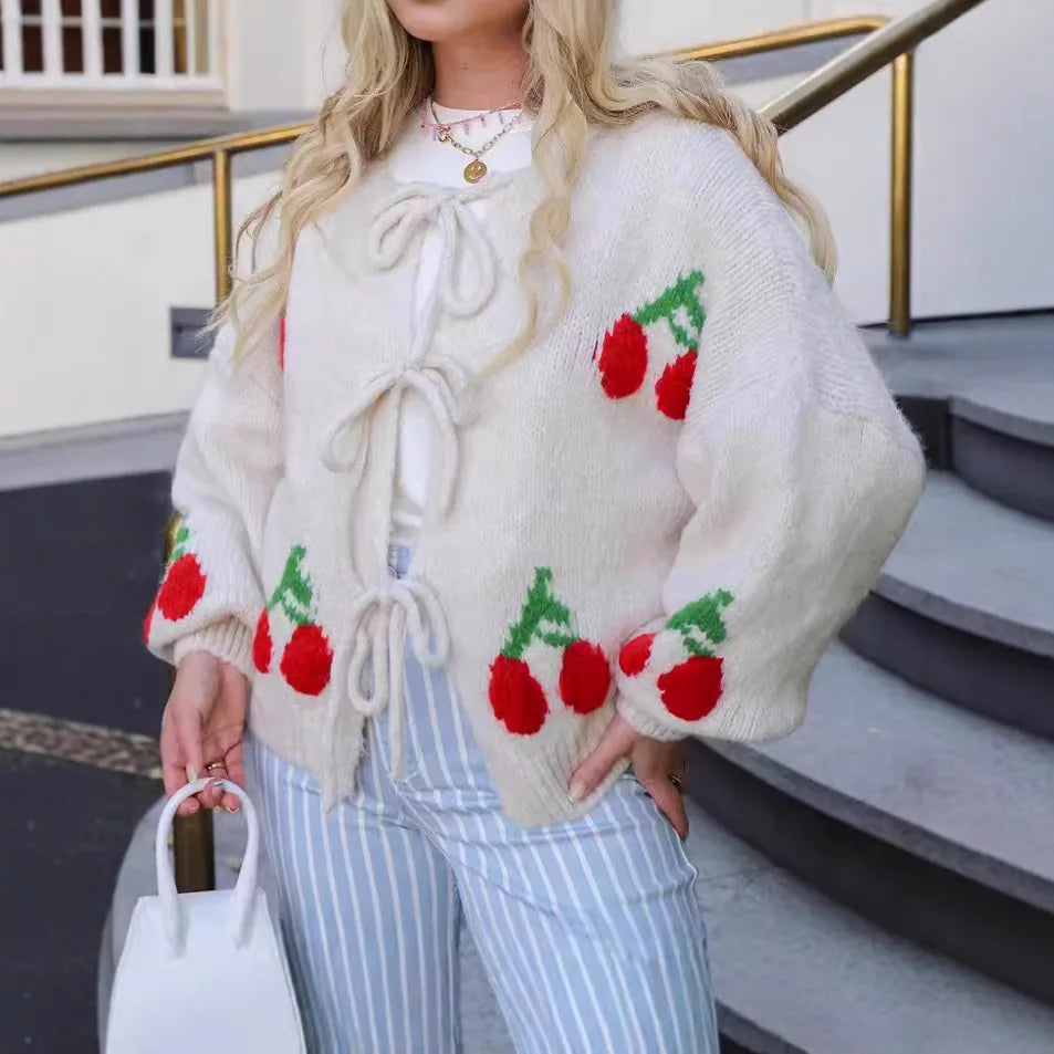 Cárdigan Estampado con Amarre Frontal — Estilo Y2K