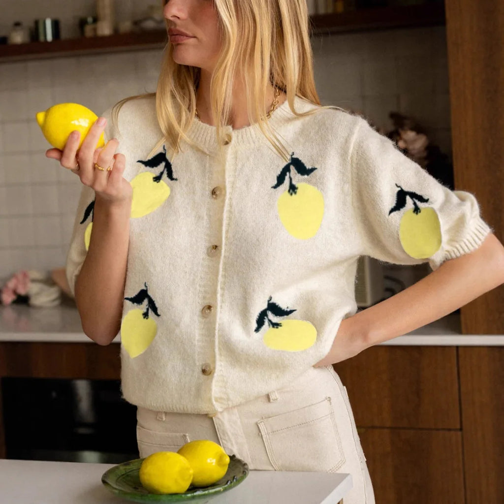 Cárdigan Corto con Estampado de Limones