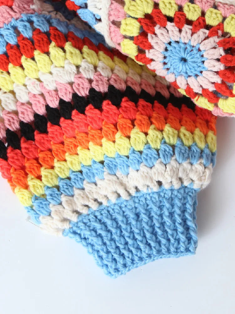 Cárdigan Crochet Geométrico — Cuello V Artesanal