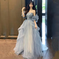 Vestido Azul de Dama de Honor — Elegancia Etérea