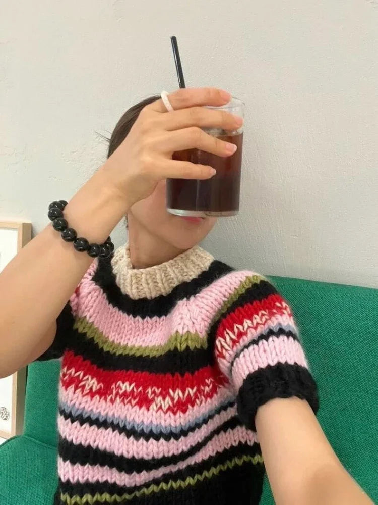 Sweater Corto a Rayas Arcoiris — Mezcla de Lana