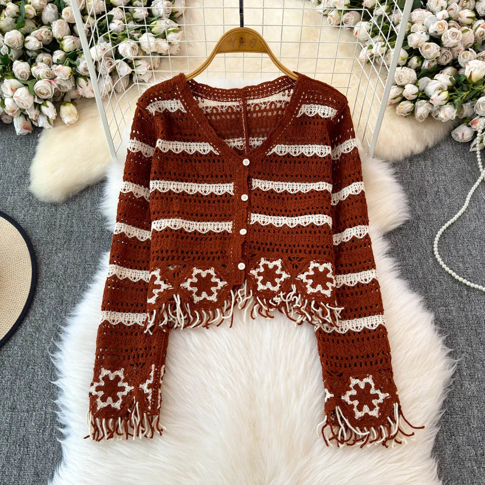 Cárdigan Bordado Floral con Flecos — Crochet