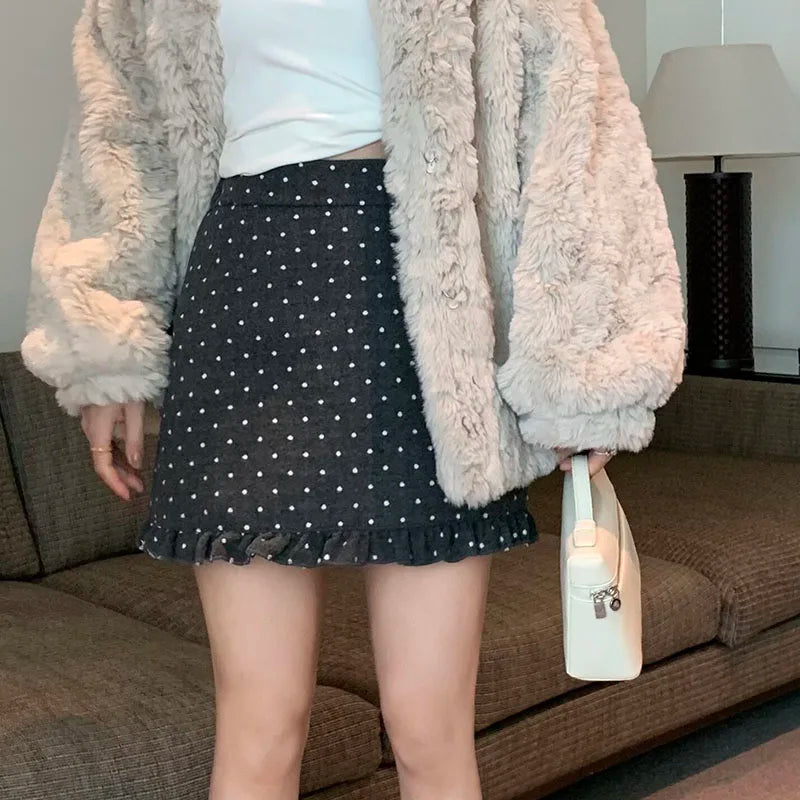 Falda Mini de Lunares con Volados — Estilo Coreano