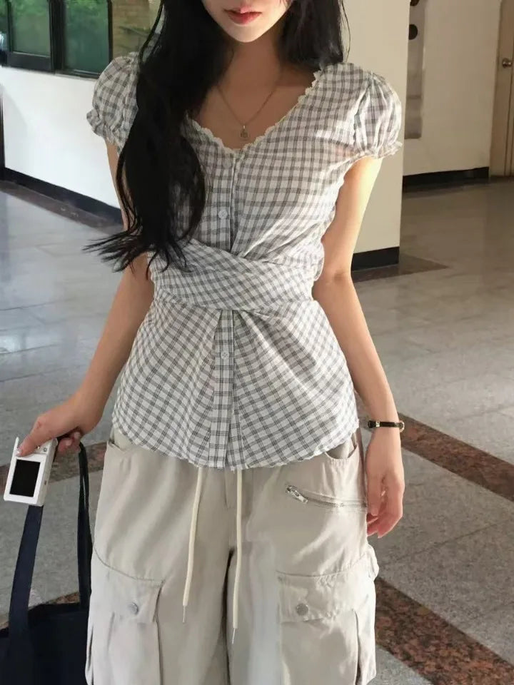 Blusa Corta a Cuadros — Manga Abullonada Coreana
