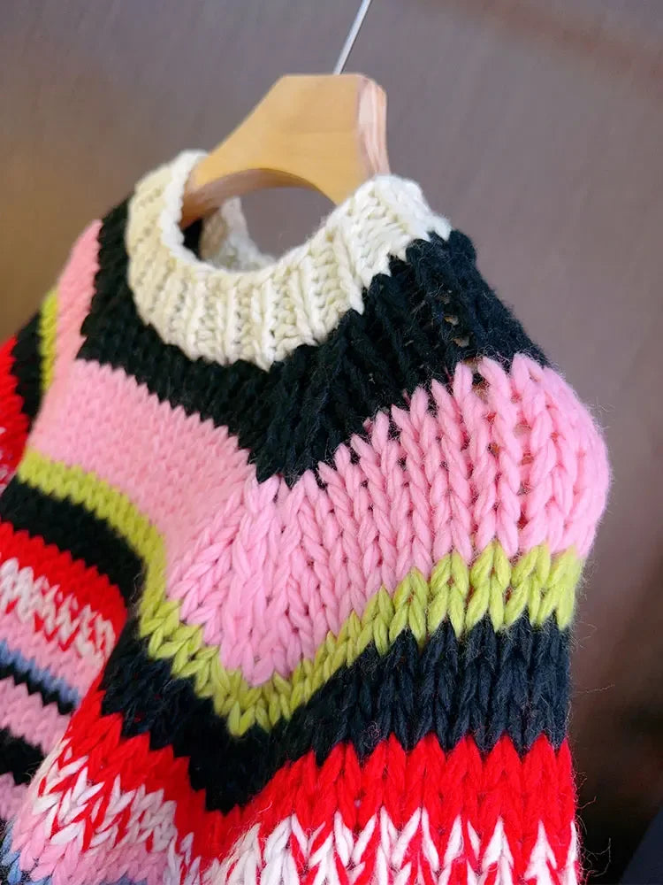 Sweater Corto a Rayas Arcoiris — Mezcla de Lana