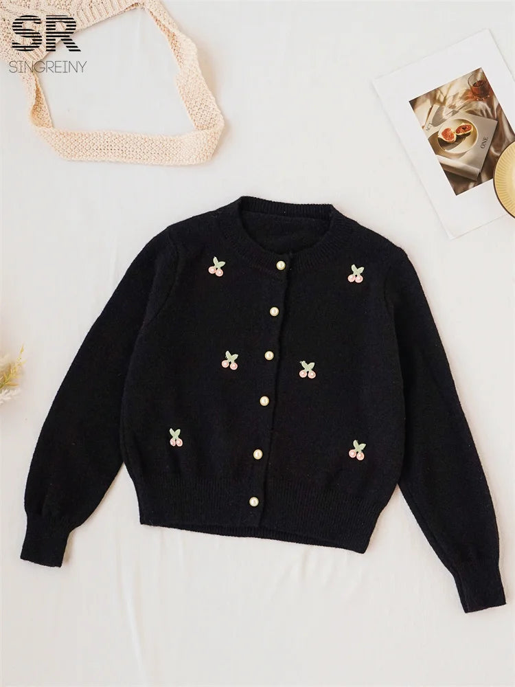 Cárdigan con Cerezas de Pedrería
