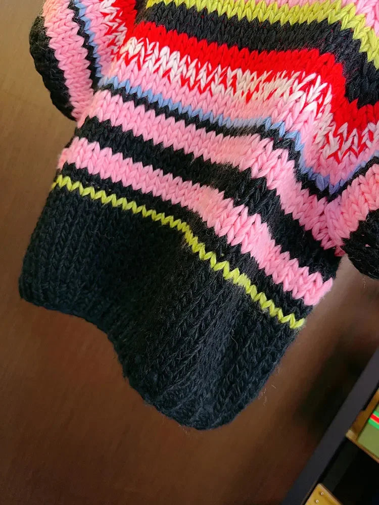Sweater Corto a Rayas Arcoiris — Mezcla de Lana