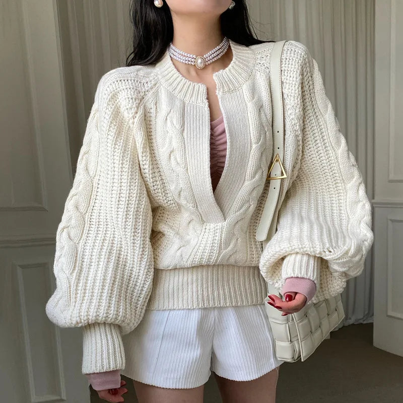 Sweater Grueso Cuello V — Streetwear Elegante