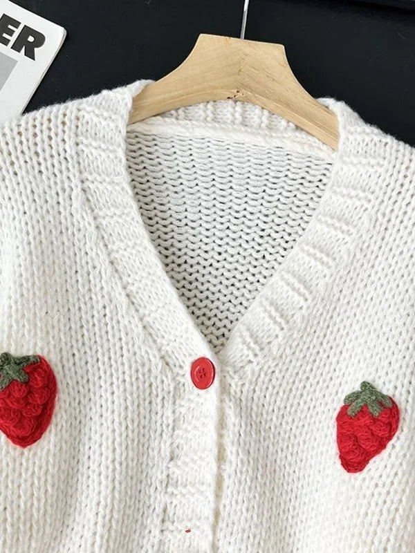 Cárdigan Tejido con Fresas — Corte Holgado Coreano