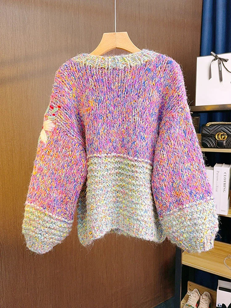 Sweater Crochet Bordado con Flores — Manga Farol Colorida
