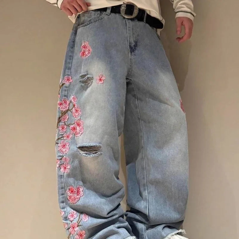 Jeans Anchos Bordados con Flor de Cerezo — Estilo Y2K
