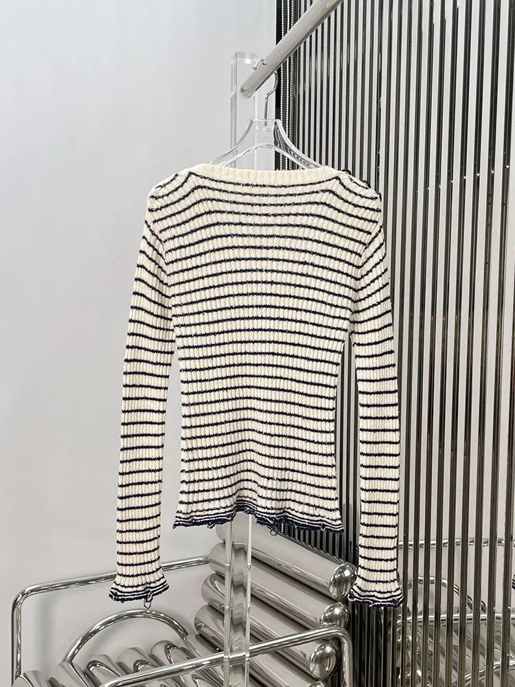 Top Holgado Escote Asimétrico — Talla Grande