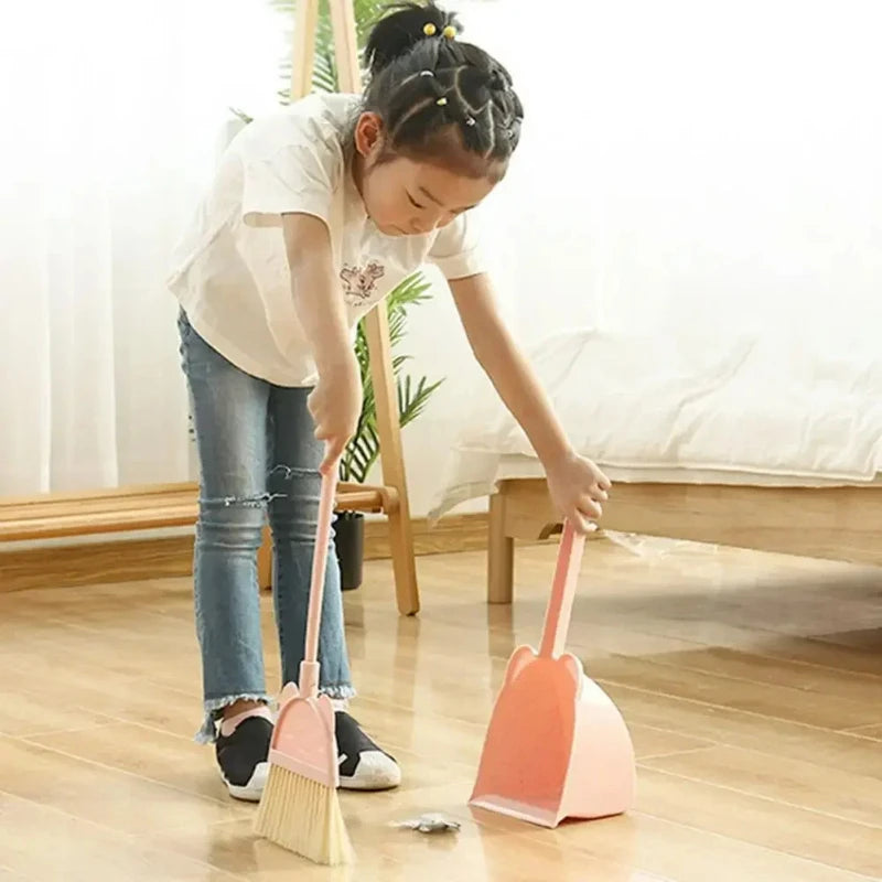 Set de Escoba y Recogedor Infantil