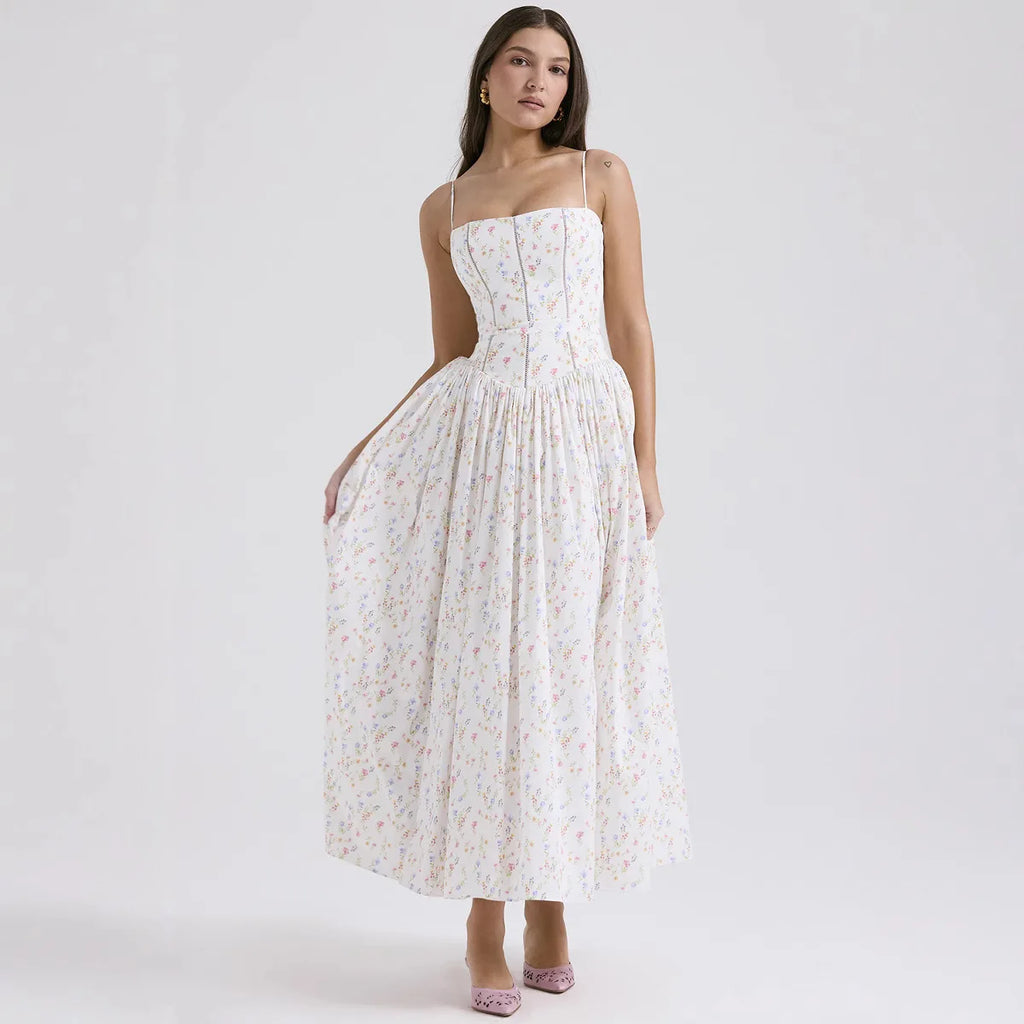 Vestido Halter Floral Entallado — Estilo Casual Chic