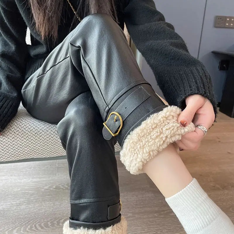 Pantalón de Piel Sintética Afelpada — Tiro Alto de Invierno